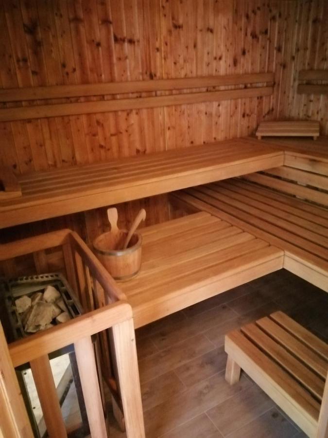 Apartment Karlovac Bagian luar foto