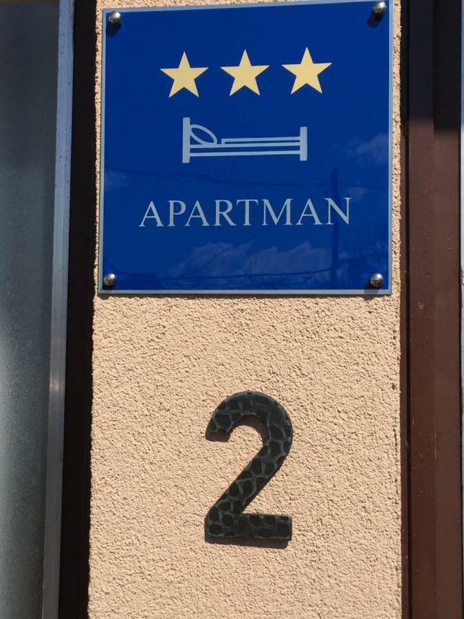 Apartment Karlovac Bagian luar foto